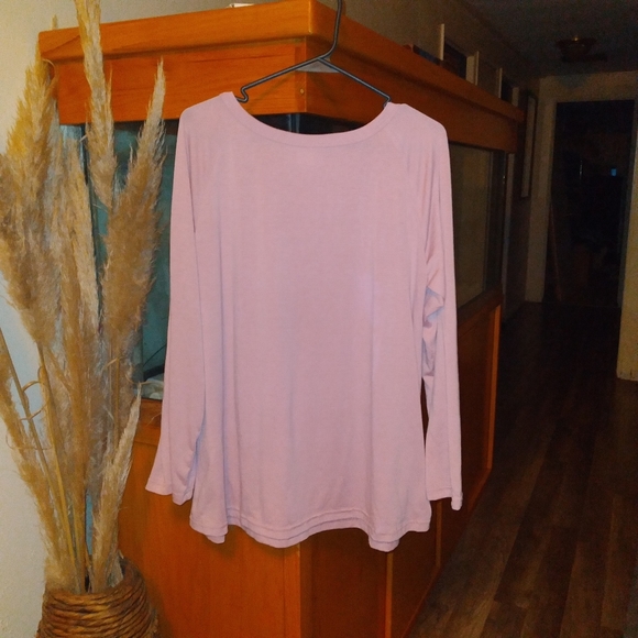 Loose Front Knot Long Sleeve Shirt - Picture 3 of 4